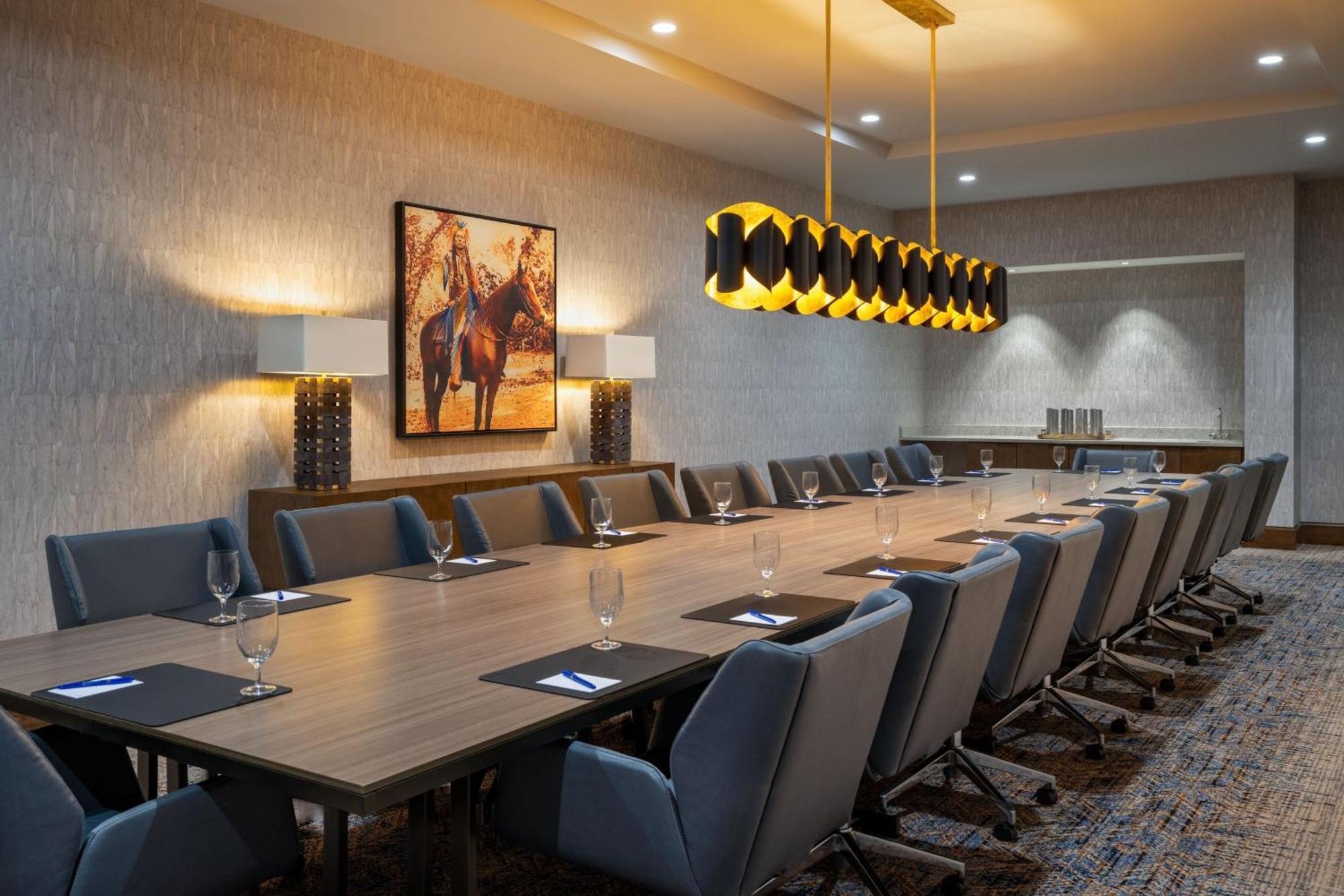 Delta Hotels By Marriott Wichita Falls Convention Center Esterno foto