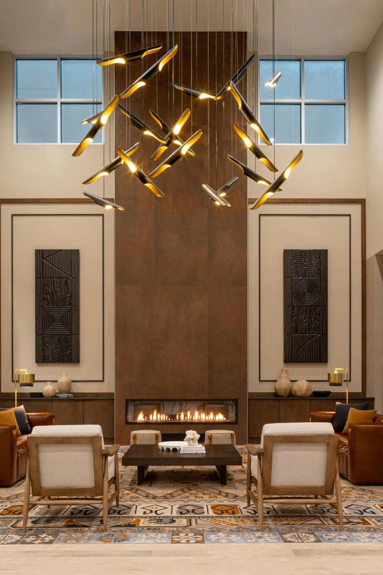 Delta Hotels By Marriott Wichita Falls Convention Center Esterno foto